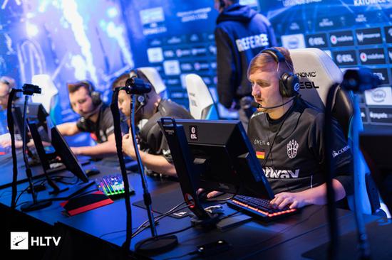 LNG Esports 多人游戏处于低迷状态，SeTab Victor 在团战中贡献了爆炸性的 AOE 伤害， ThunderTalk Gaming 取得了赛点