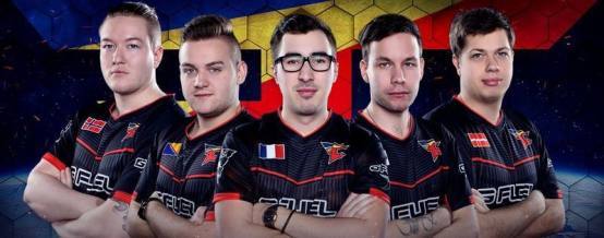 在2025年曼谷大师赛的十五个最佳时刻中，有七个属于 T1 的选手。