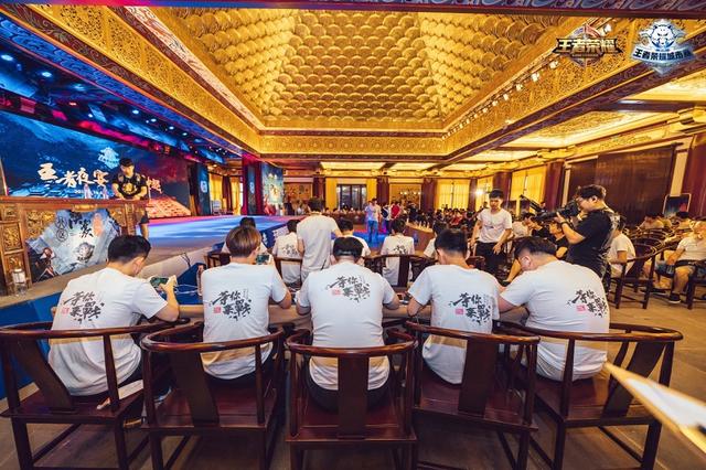 电竞比分网：万众期待的英雄联盟手游要来了？！